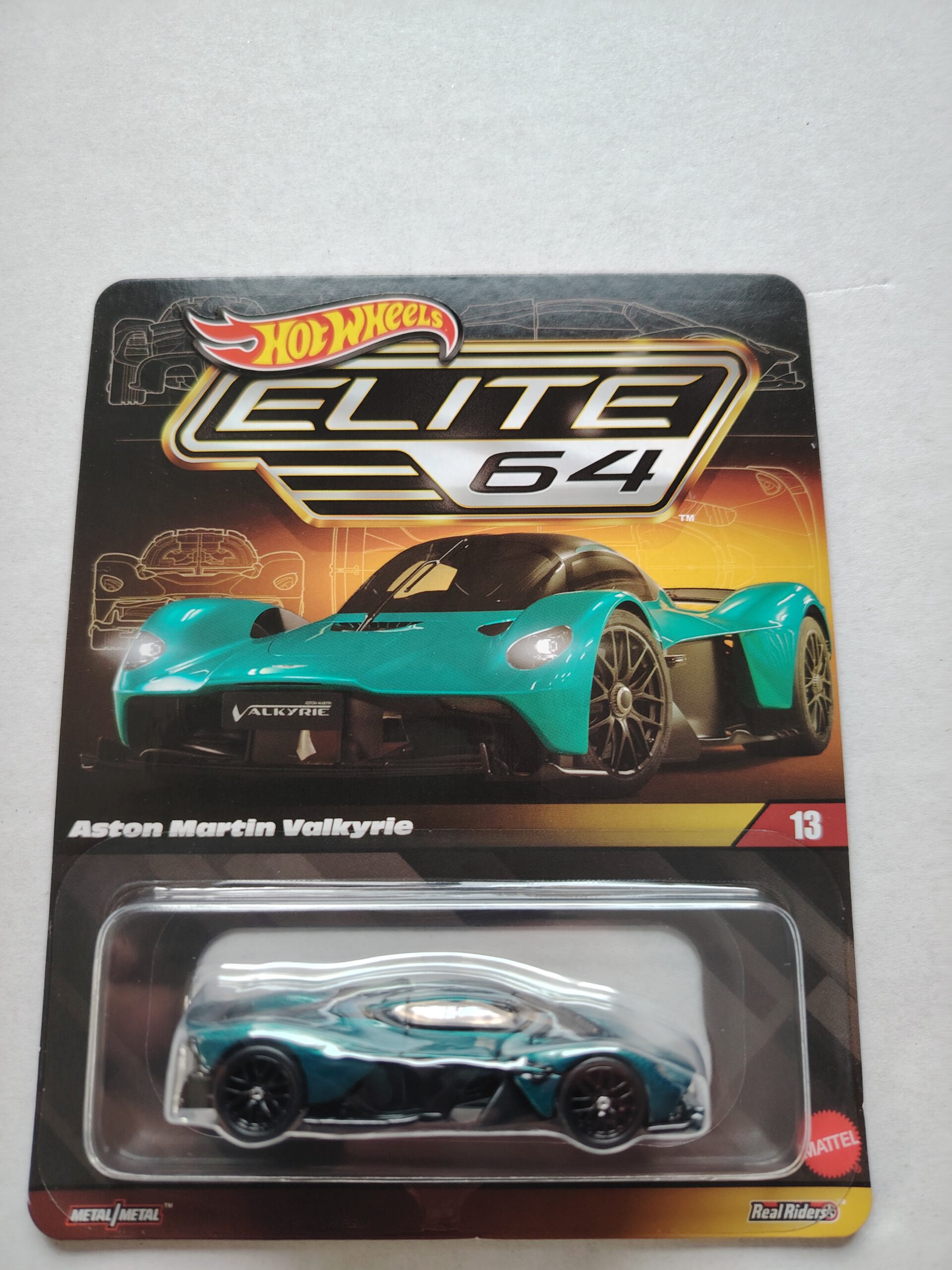 Hot Wheels Elite 64 Aston Martin Valkyrie – Bild 3